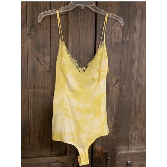 Free Peoplr LUELLA LACE TRIM BODYSUIT - Picture 3 of 6